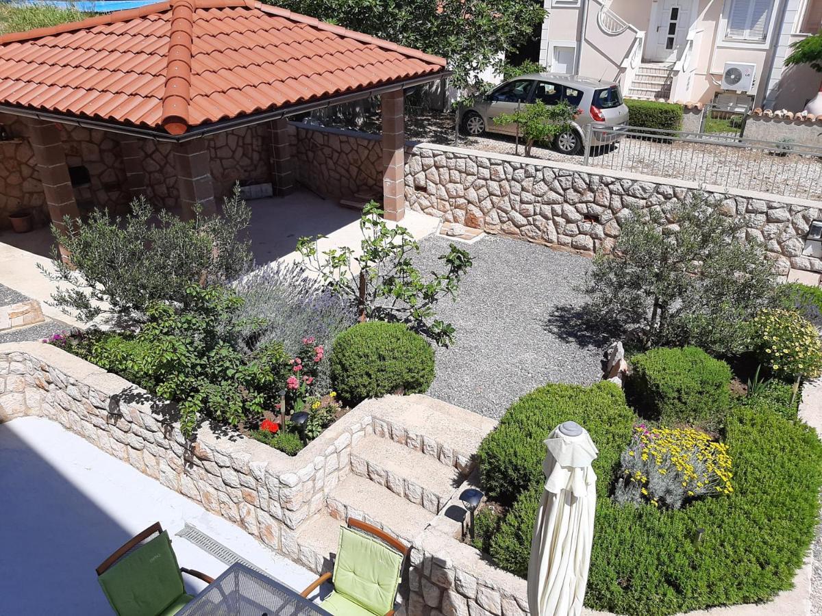 Apartments Pavelic Novi Vinodolski Esterno foto
