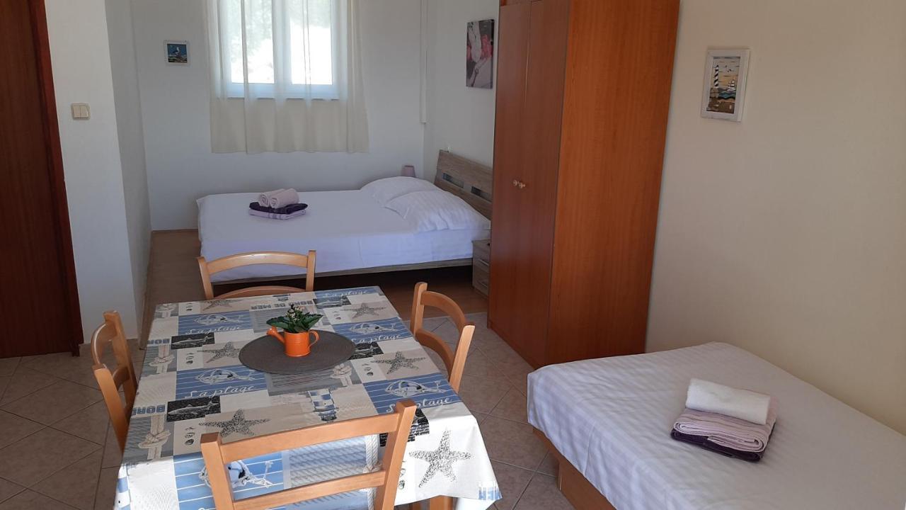 Apartments Pavelic Novi Vinodolski Esterno foto